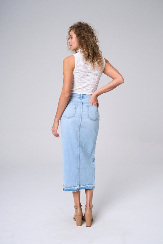 Maxi Skirt W/front Slit & Frayed Hem In Light