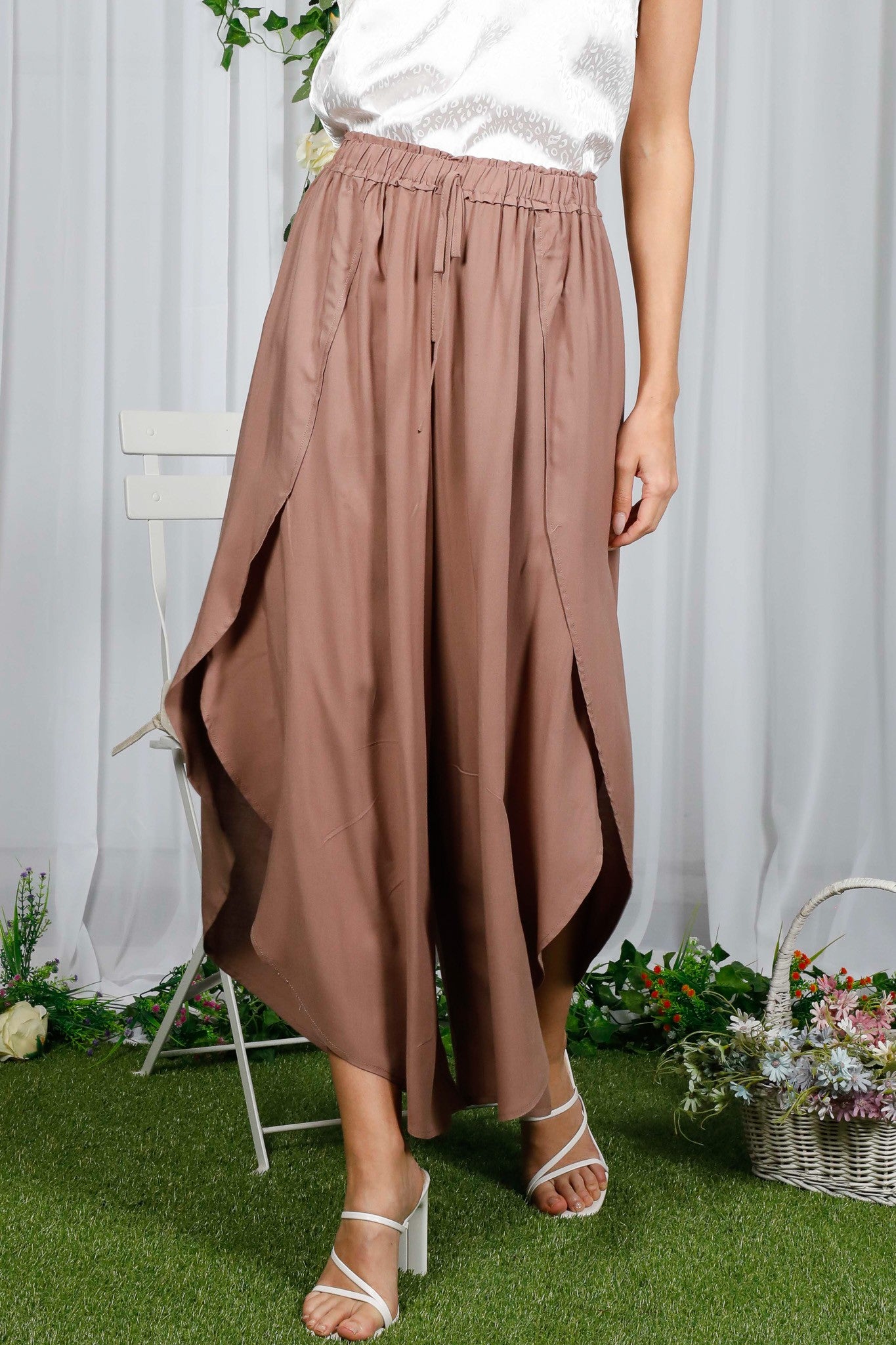 High Waist Side Slit Pants (Black / Mocha)
