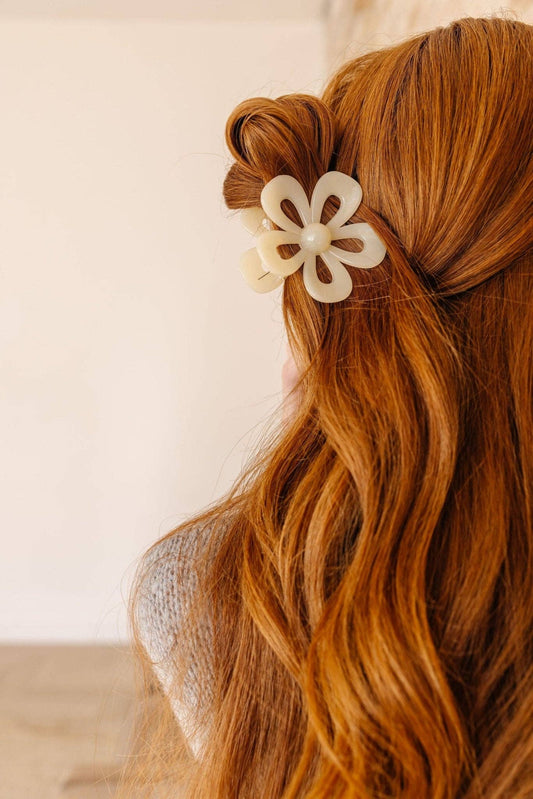 Cutout Flower Claw Clip